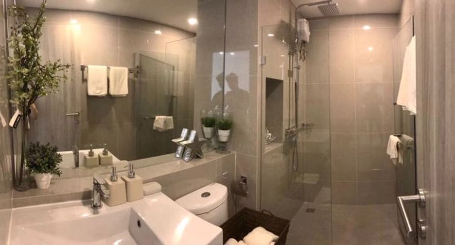 Аренда 1 кровать кондо в Пхра Кханонг, Бангкок