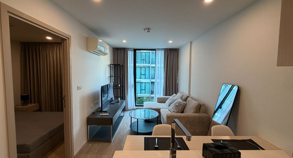 For rent 1 bed condo in Phra Khanong, Bangkok