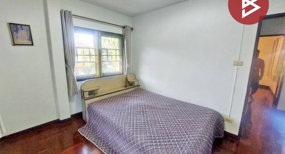 For sale 3 ベッドルーム house in Khlong Sam Wa, Bangkok