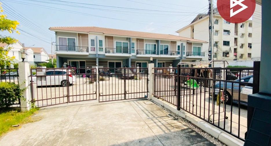 出售 3 卧室 联排别墅 在 Krathum Baen, Samut Sakhon