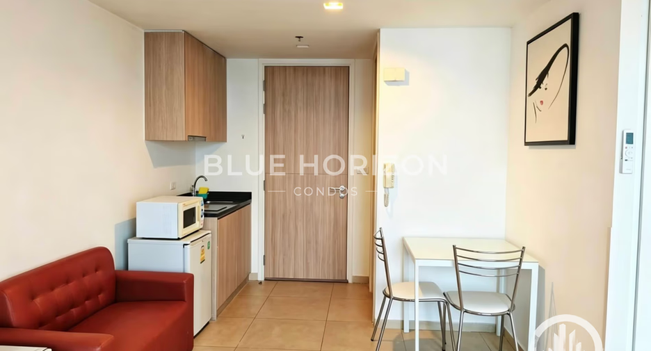 For sale and for rent 1 bed condo in Bang Lamung, Chonburi