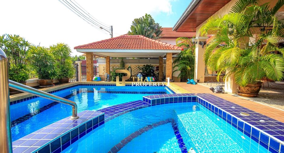 À vendre 3 chambres villa à Hua Hin, Prachuap Khiri Khan