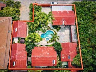 出售 公寓 别墅 在 Bang Lamung, Chon Buri