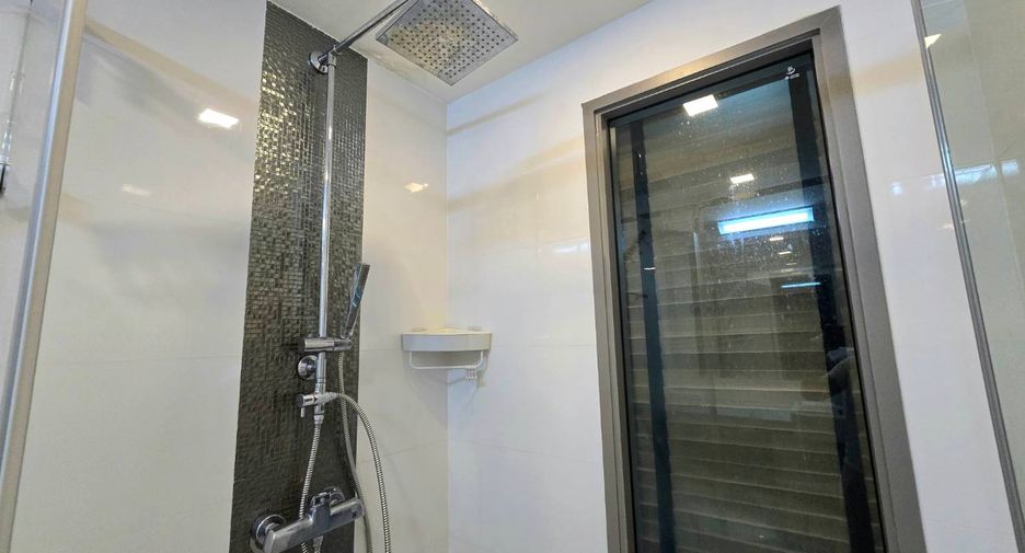 For rent and for sale 2 bedrooms condo in Bang Lamung, Chonburi