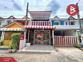 Reihenhaus zum Kauf mit 2 Zimmer in Khlong Sam Wa, Bangkok