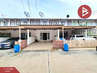 For sale 3 bedrooms townhouse in Mueang Chon Buri, Chonburi