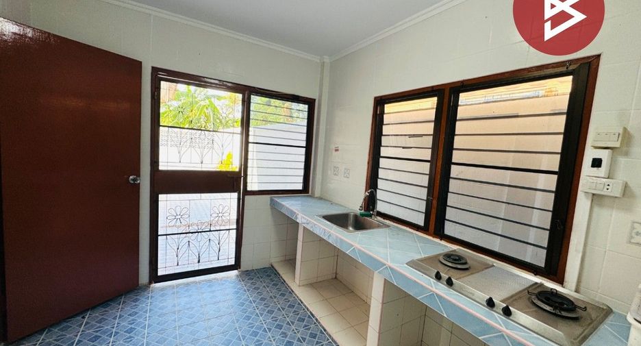 For rent and for sale 3 bedrooms house in Bang Bua Thong, Nonthaburi
