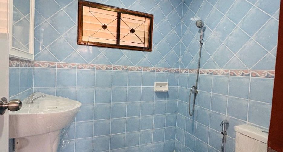 For rent and for sale 3 bedrooms house in Bang Bua Thong, Nonthaburi
