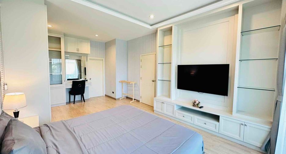 For rent and for sale 4 bedrooms house in East Pattaya, Pattaya