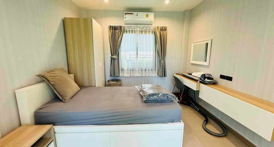 For rent and for sale 4 bedrooms house in East Pattaya, Pattaya