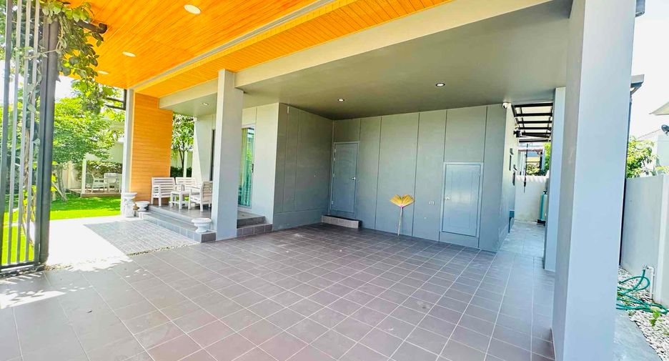 For rent and for sale 4 bedrooms house in East Pattaya, Pattaya