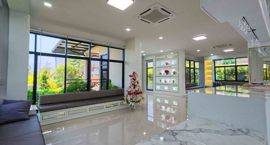 Casa en venta de 5 habitaciones en Pak Chong, Nakhon Ratchasima