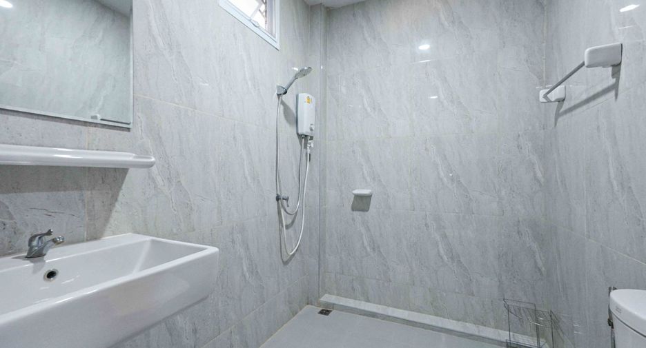 Casa en venta de 5 habitaciones en Pak Chong, Nakhon Ratchasima