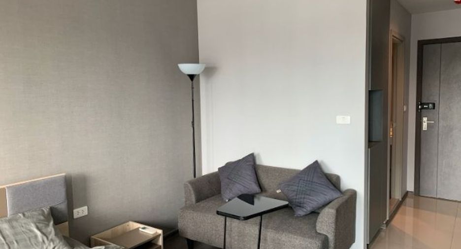 For rent 1 bed condo in Phra Khanong, Bangkok