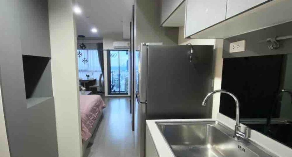 For rent 1 bed condo in Phra Khanong, Bangkok