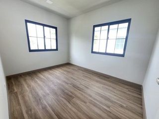 For rent 3 bedrooms house in Bang Sao Thong, Samut Prakan