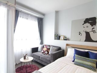 Condo en alquiler de 1 habitaciones en Phra Khanong, Bangkok