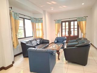 À louer 3 chambres maison à Mueang Chiang Mai, Chiang Mai
