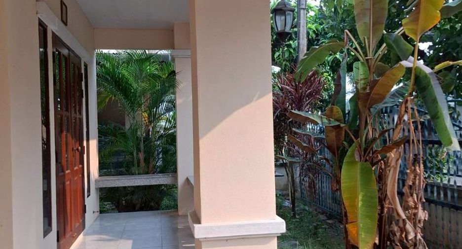 For rent 3 bedrooms house in Mueang Chiang Mai, Chiang Mai