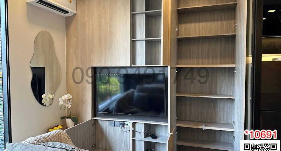 For rent 1 bed condo in Phaya Thai, Bangkok