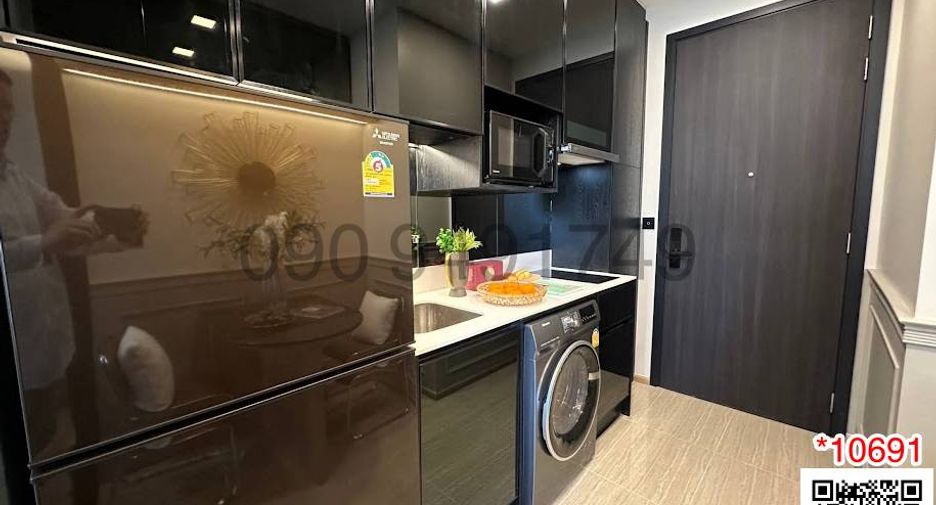 For rent 1 bed condo in Phaya Thai, Bangkok
