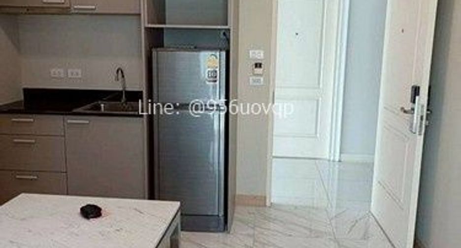 À louer et à vendre 2 chambres condo à Watthana, Bangkok