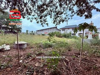 Terreno en venta en Bang Yai, Nonthaburi