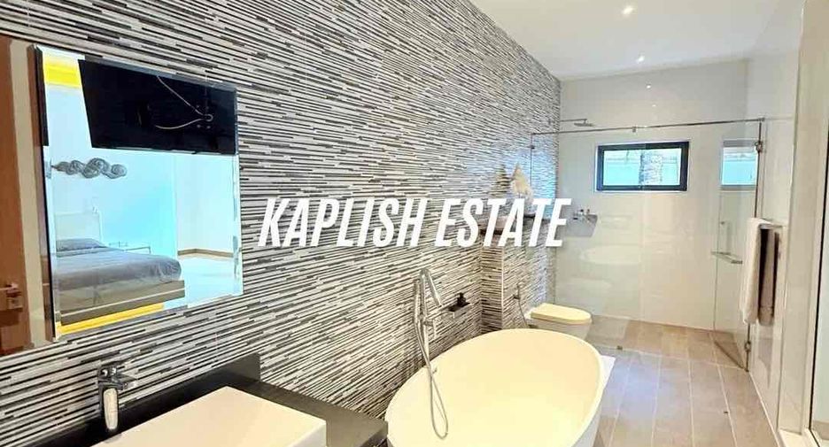 For rent 4 bedrooms villa in Bang Lamung, Chonburi