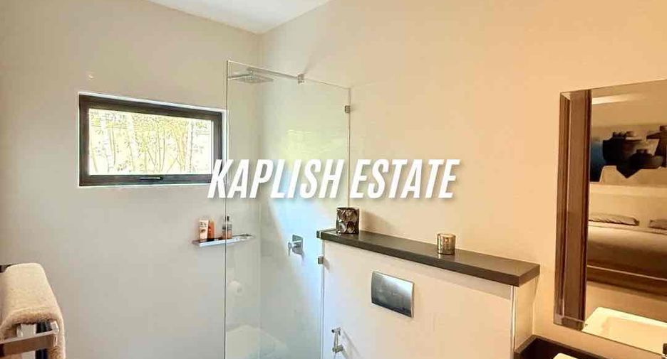 For rent 4 bedrooms villa in Bang Lamung, Chonburi