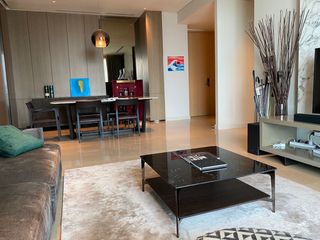 For rent 3 bedrooms condo in Pathum Wan, Bangkok