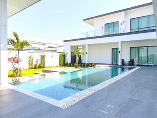 À louer 5 chambres villa à Bang Lamung, Chonburi