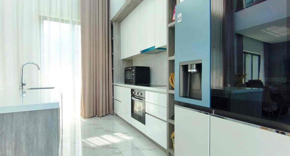 Villa en alquiler de 5 habitaciones en Bang Lamung, Chonburi