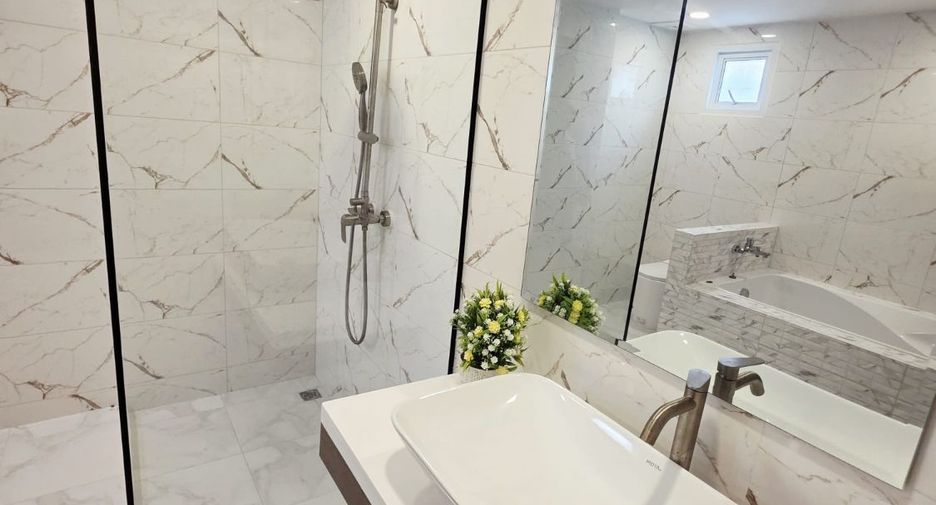 Villa zum Kauf mit 4 Zimmer in Ban Chang, Rayong