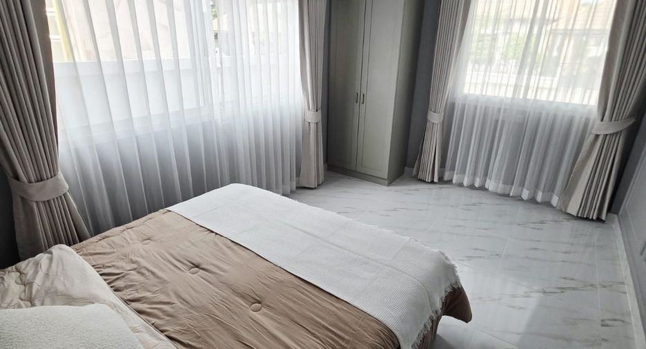 Villa zum Kauf mit 4 Zimmer in Ban Chang, Rayong
