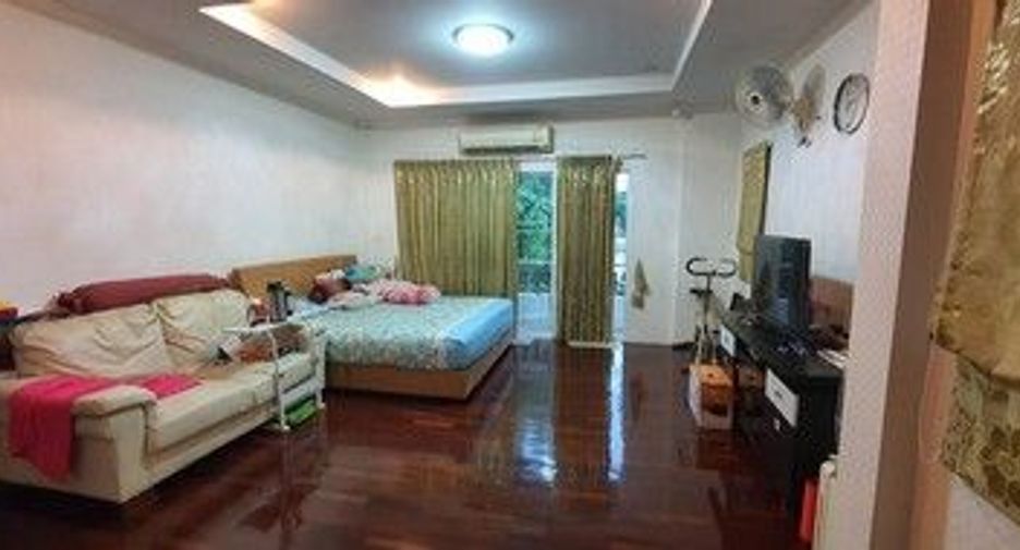 出售 4 卧室 独立屋 在 Lat Krabang, 曼谷
