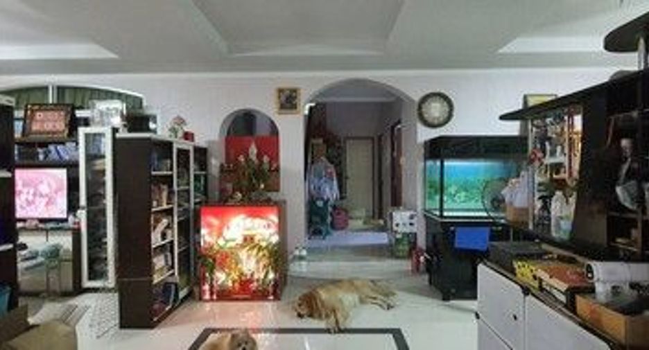 出售 4 卧室 独立屋 在 Lat Krabang, 曼谷