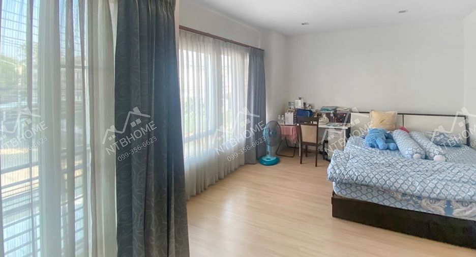 For sale 3 bedrooms townhouse in Pak Kret, Nonthaburi
