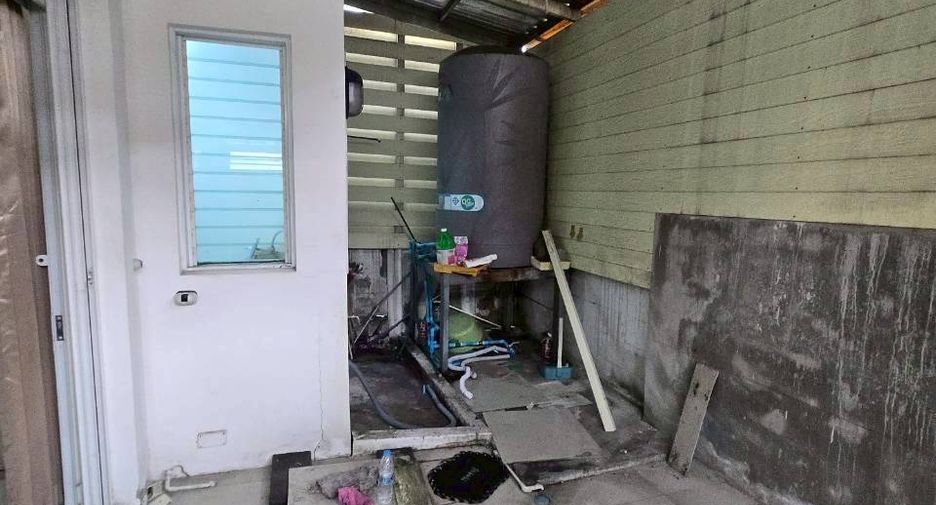 For sale 3 bedrooms townhouse in Pak Kret, Nonthaburi