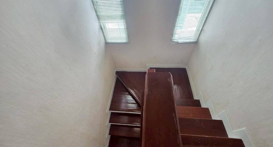 For sale 3 bedrooms townhouse in Pak Kret, Nonthaburi