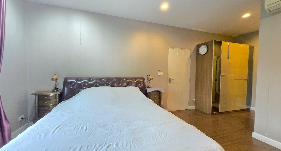 For sale 4 ベッドルーム house in Bang Phli, Samut Prakan