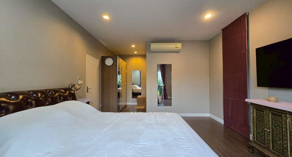 For sale 4 ベッドルーム house in Bang Phli, Samut Prakan