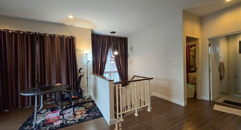 For sale 4 ベッドルーム house in Bang Phli, Samut Prakan
