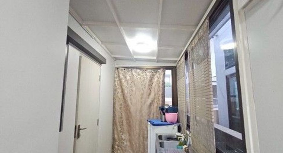 For sale 4 ベッドルーム house in Bang Phli, Samut Prakan