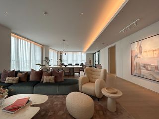 For sale 4 bedrooms condo in Khlong Toei, Bangkok