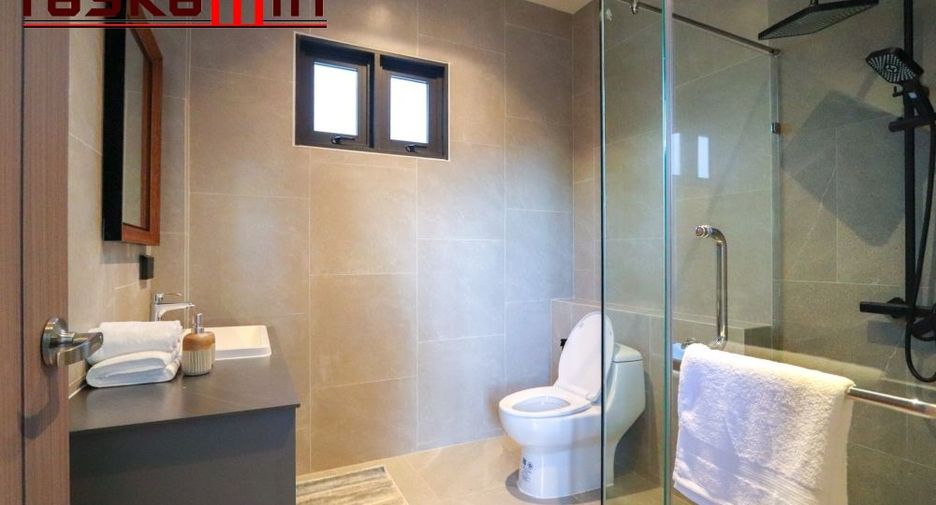 Haus zur Miete und zum Kauf mit 8 Zimmer in Bang Lamung, Chonburi