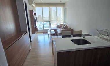 À louer 1 chambre condo à Sathon, Bangkok