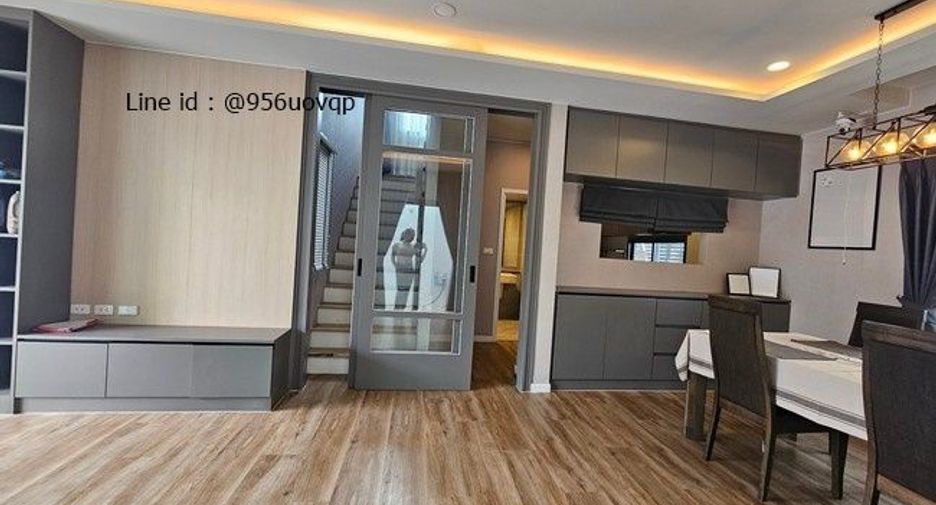 For sale 3 bedrooms house in Bang Phli, Samut Prakan