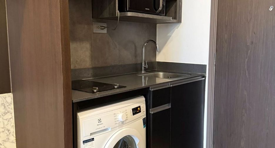 For rent 1 bed condo in Bang Rak, Bangkok