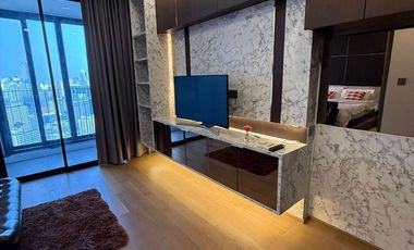 Condo en alquiler de 1 habitaciones en Bang Rak, Bangkok