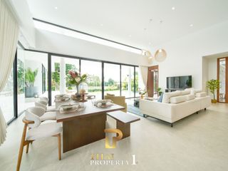 For sale 3 bedrooms villa in Bang Saray, Pattaya